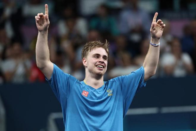 更是向外界 更是向外界