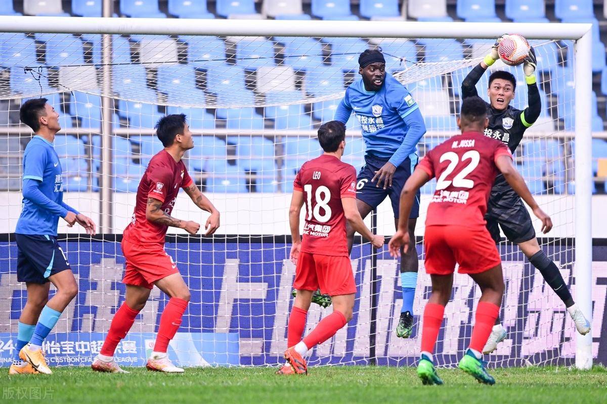 进行开幕式 进行开幕式